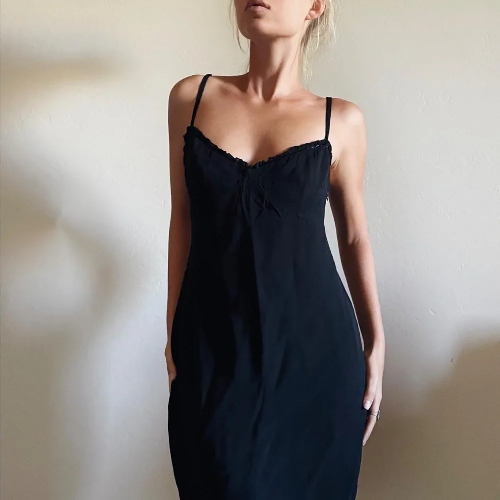 Chic 90s Ralph Lauren Dress - Picture 5 of 7